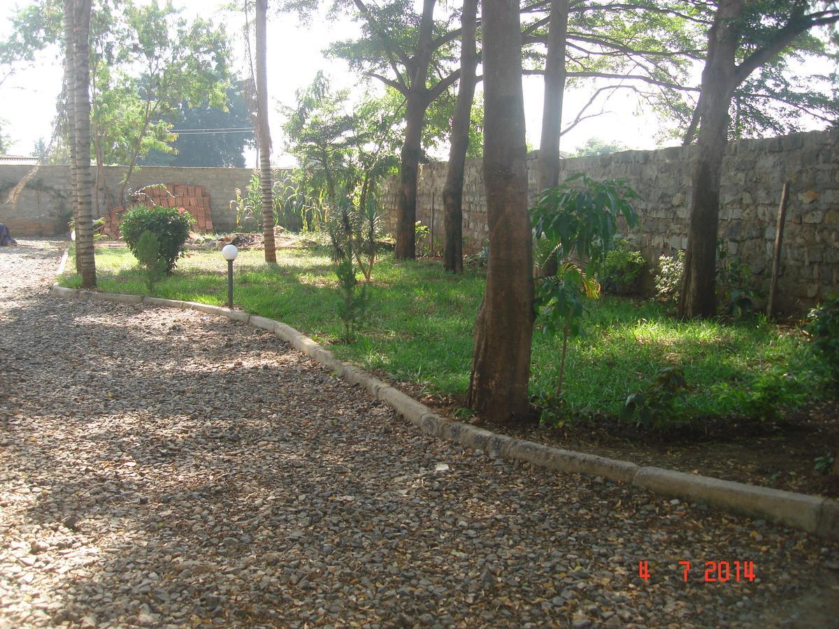 Cosy Garden Guesthouse Kisumu Eksteriør billede
